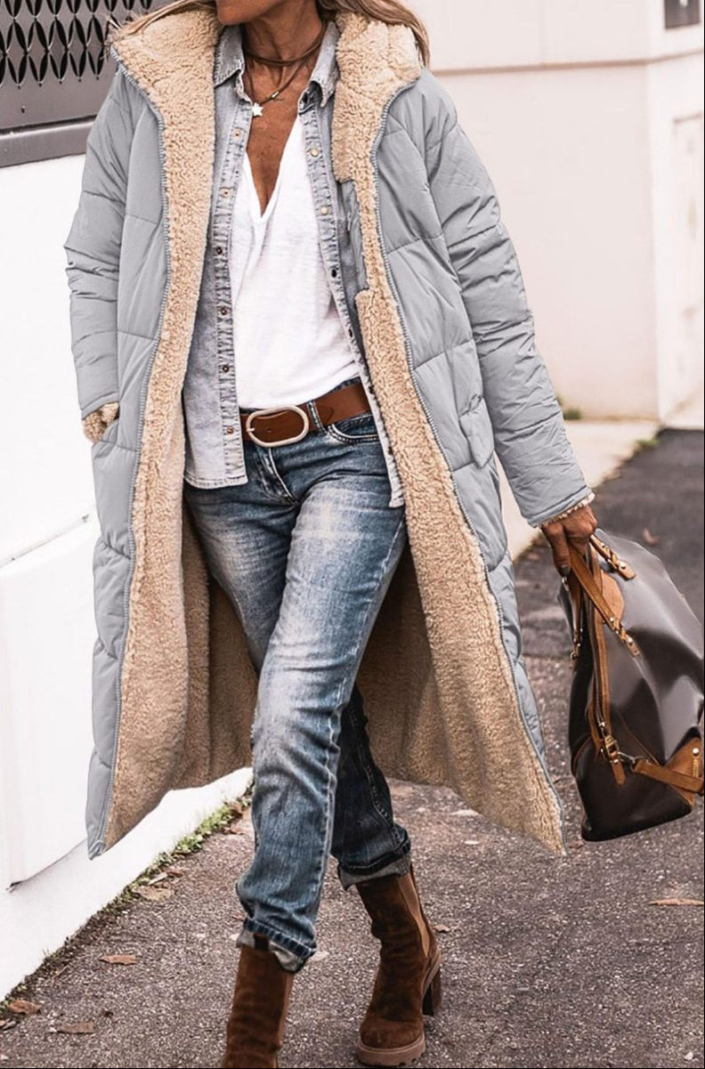 Piumino lungo reversibile da donna con cappuccio e interno in orsetto, giaccone invernale trapuntato oversize - Grigio