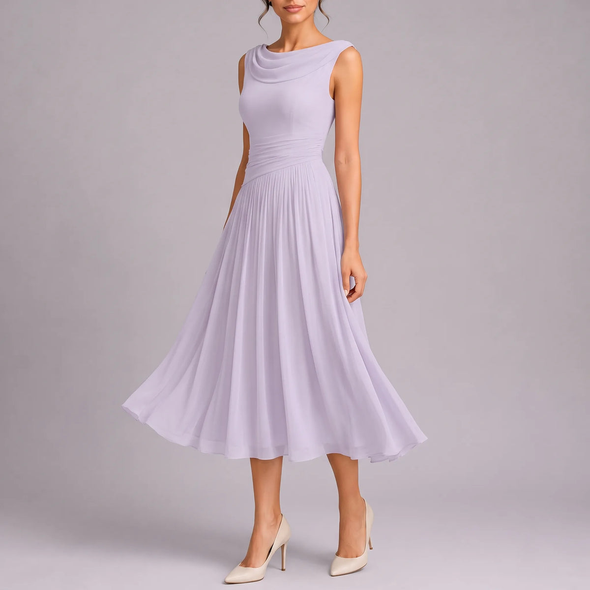 Abito midi elegante da cerimonia, smanicato e plissettato con scollo a barca, per matrimonio e sera - Viola