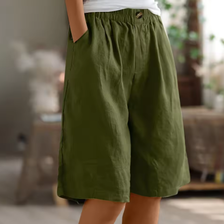 Bermuda donna con vita elastica e taglio comodo, tasche laterali, pantaloncini casual estivi - Verde chiaro