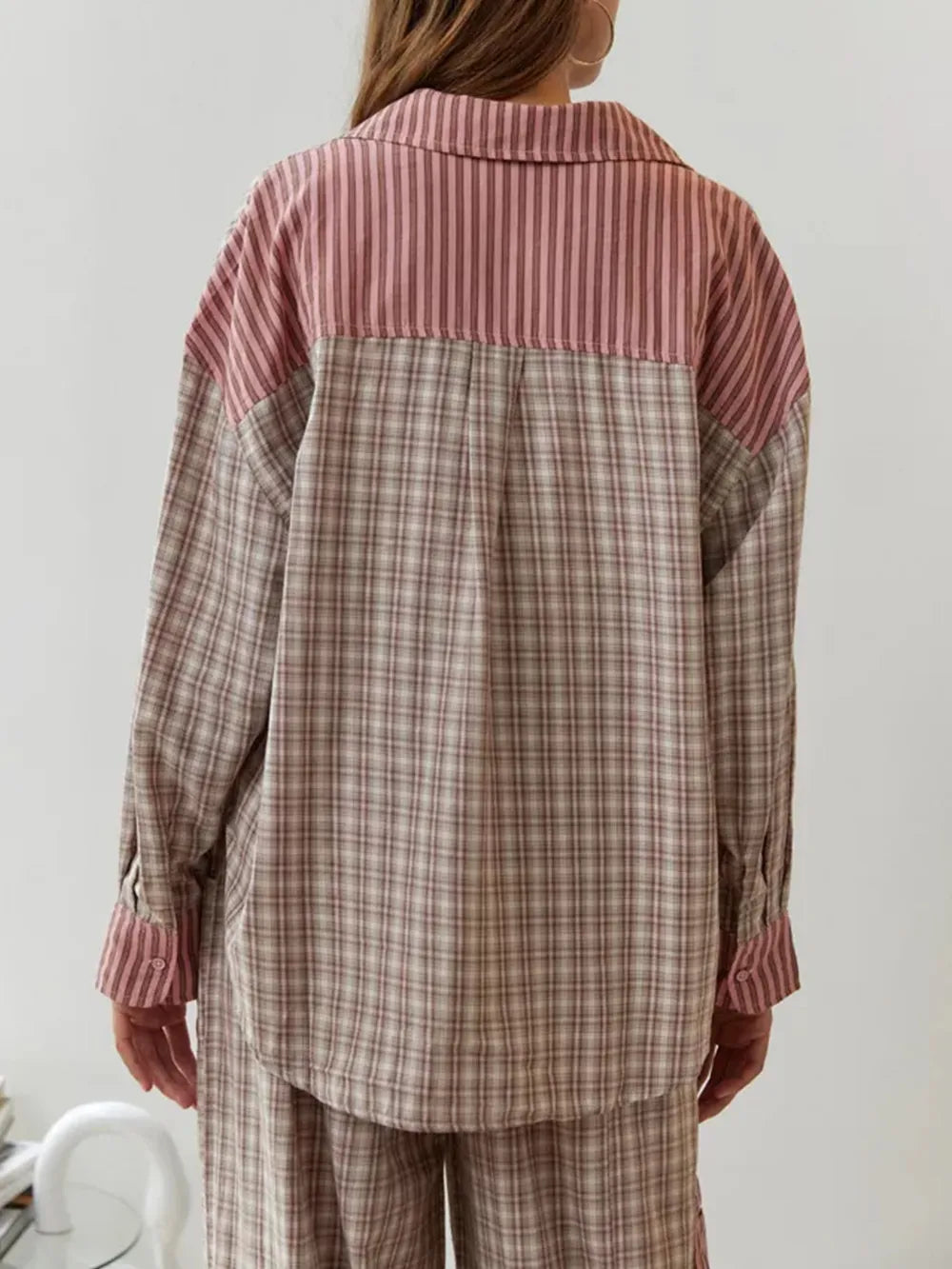 Pigiama donna in cotone a due pezzi, camicia oversize a quadri e righe con pantaloni lunghi, per l'autunno - view 7