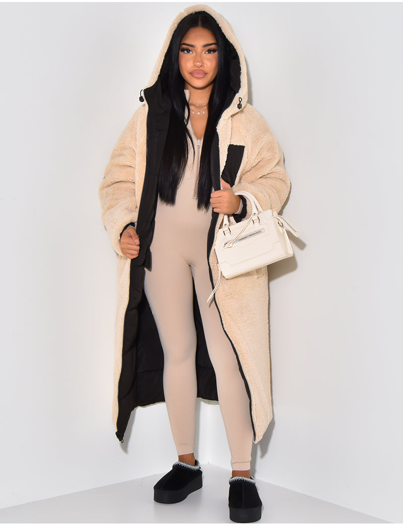 Piumino lungo da donna reversibile con cappuccio, trapuntato per l'inverno - view 8